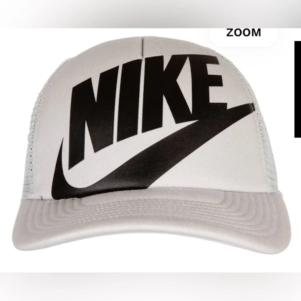 Nike Rise Futura Child Sz (4-7) Light Smoke‎ Gray/Black Trucker Cap